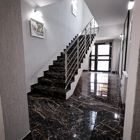 Itm Haus شقة روزفادوف